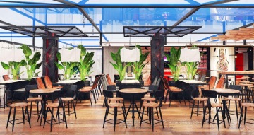 Po session navštivte Twin Fin Bistro